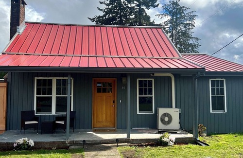 Forks House | Forks Cedar House