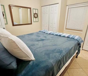 Sunset House | Fort Lauderdale Florida Beach Vibe Hangout