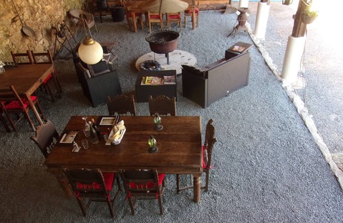 Saint-Pierre-du-Chemin House | Fortified Farm 10 Berth Dormitory