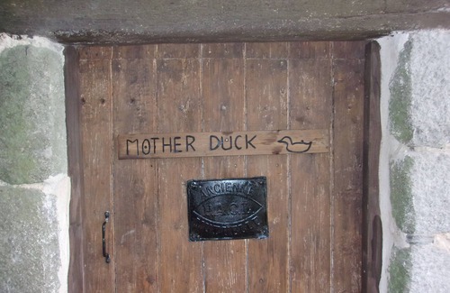 Saint-Pierre-du-Chemin House | Fortified Farm 10 Berth Dormitory