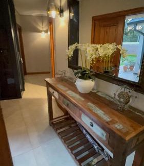 Greater Johannesburg Metropolitan Area House | Fossa Dei Leoni Full Guest House