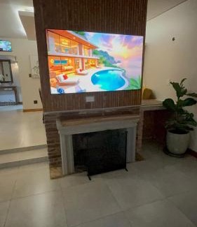 Greater Johannesburg Metropolitan Area House | Fossa Dei Leoni Full Guest House