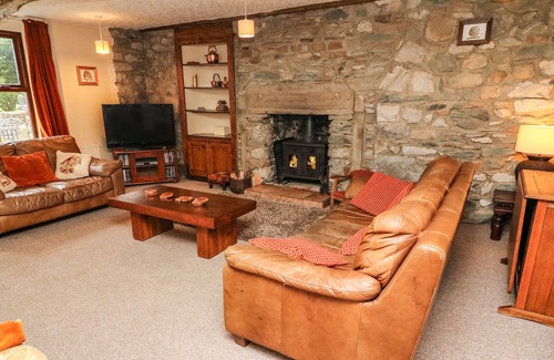 Ingleton Cottage | FOUNTAIN HOUSE, pet friendly, character holiday cottage in Ingleton