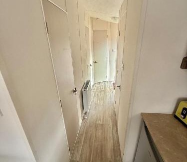 Glasgow Apartment | Four-bed Delta Caravan, Uddingston, Glasgow Located in Uddingston, Glasgow at Maryville Caravan Site