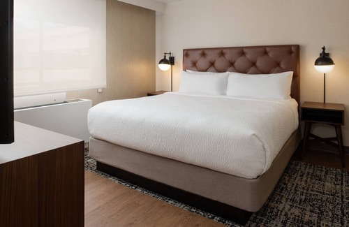 Puget Hotel | Four Points by Sheraton Bellingham Hotel & Conference Center