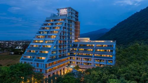 Jiaoxi Hotel | Four Points by Sheraton Yilan Jiaoxi