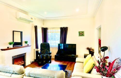 Bentleigh Villa | Four Seasons Home家四季客栈