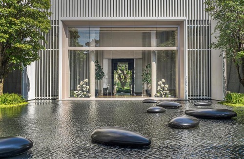 Yan Nawa Hotel | Four Seasons Hotel Bangkok at Chao Phraya River