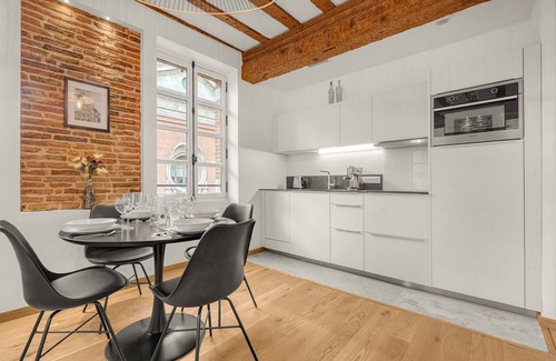 Saint-Georges Apartment | Frère Jacques - Appt situé plein centre