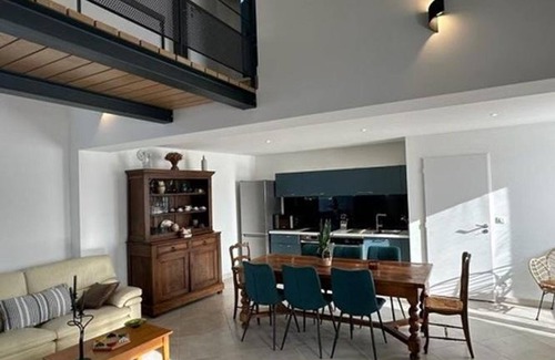 Brantome-en-Perigord Cottage | Cottage for 8 with shared pool and wifi in Brantôme