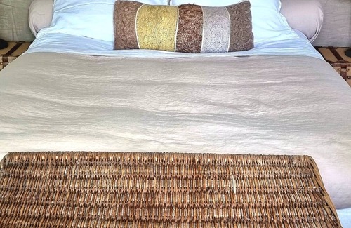 La Perriere Cottage | Perspective Perch