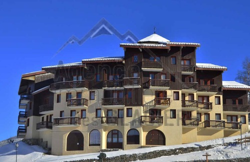 Montchavin Apartment | Cozy 2-room apartment near slopes in Montchavin