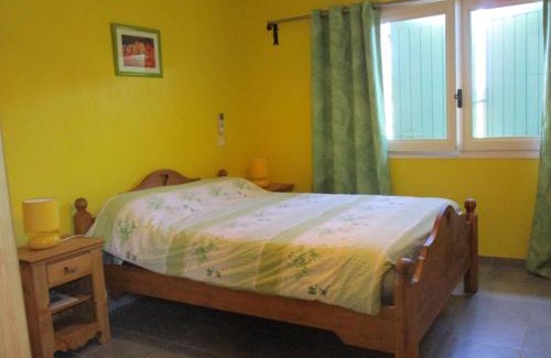Saint-Jean-de-Maruejols-et-Avejan House | Lou Quinsou