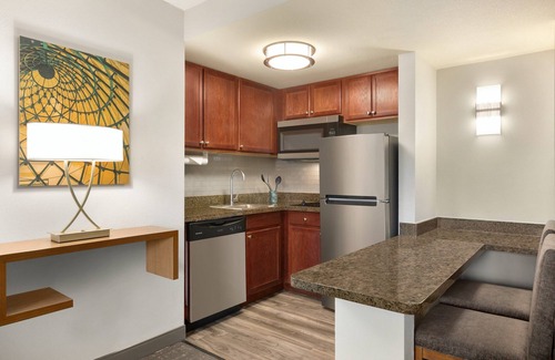 Tampa Condo | Free Breakfast | Easy Access to Downtown!