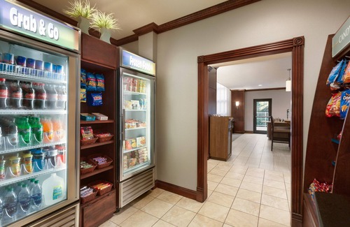 Tampa Apartment | Free Breakfast! Pool! Studio at Staybridge Suites!