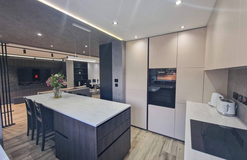 Audenshaw House | Free Parking MCR Home by City SuperHost
