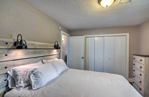 Freeport House | Freeport Home: Gas Grill, Fire Pit & Patio!