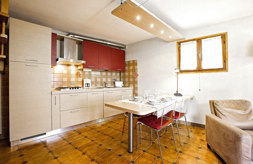Piancassone House | Freestanding 3-bedroom-rustico with large sun terrace in a unique panoramic position