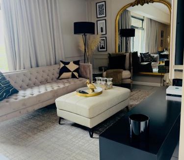 Menlyn Hotel | French love, Menlyn Maine