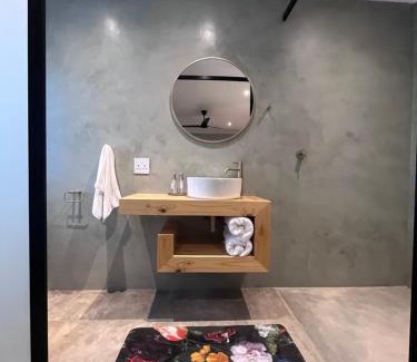 Msukaligwa House | Frere Guesthouse