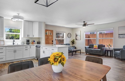 Santa Rosa House | Freshly Remodeled Four Bedroom Home in Wine Country-Pet Friendly!