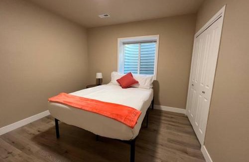 Billings House | Freshly renovated home in a vintage neighborhood