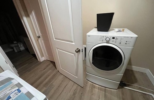 Billings House | Freshly renovated home in a vintage neighborhood