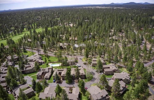Sunriver House | Freshly Renovated Sunriver Home
