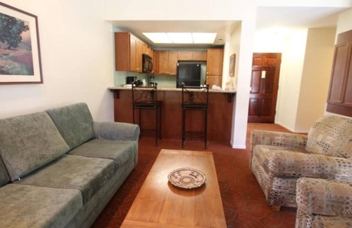 San Diego Country Estates House | Friends Getaway! Three Comfortable Units, Onsite Game Room, Free Parking