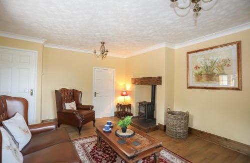 Pentraeth House | Frongoch Cottage