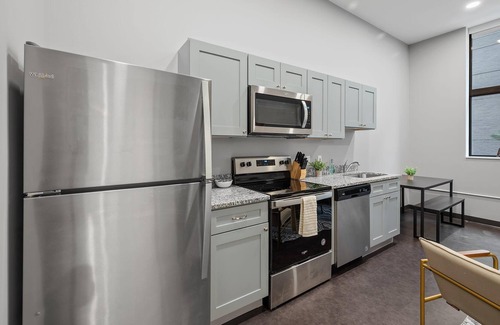 Cultural District Apartment | Frontdesk | Chic 1 BR Downtown