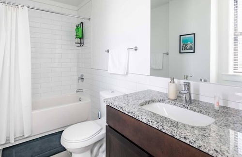 East Hyde Park Apartment | Frontdesk | Debonair Studio Apt with City View