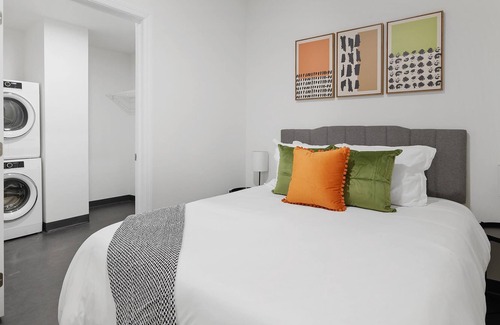 Cultural District Apartment | Frontdesk | Modern 1 BR Downtown