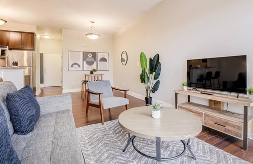 Cole-Noble District Apartment | Frontdesk | Studio by Indianapolis Motor Speedway