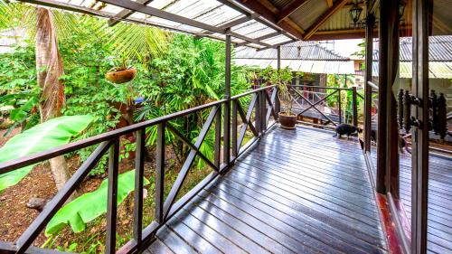 Ko Lanta Hotel | Fruit Tree Lodge