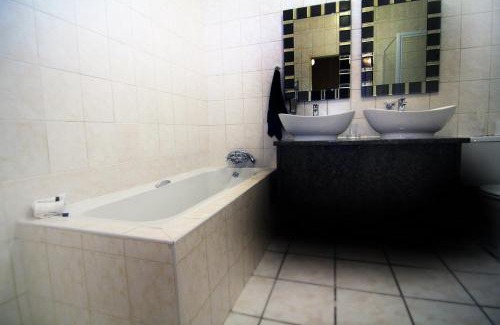 Alberton Apartment | Fuhri Road Apartments Madison House