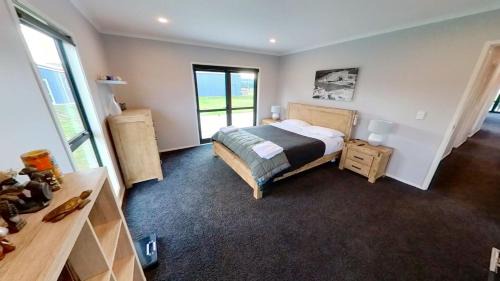 Atiamuri House | Full holiday home to yourself, up to 21 guests
