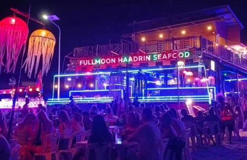 Baan Tai Hotel | Full Moon Central Party Hotel