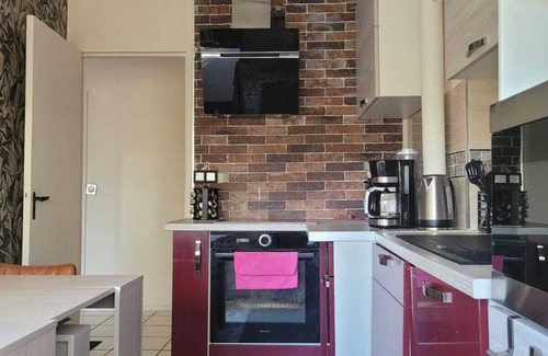 Joigny Apartment | FULL STANDING APARTMENT Mon Nid d'Or Joigny BOURGOGNE FRANCHE COMTÉ