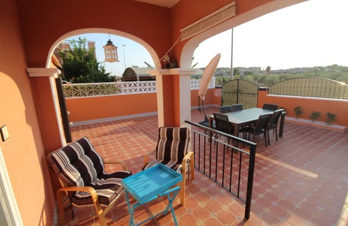 Los Montesinos House | Fully air-conditioned house with community pool