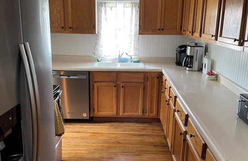 Eminence House | Fully equipped house in the Ozark Scenic Riverways ready for your weekend away!