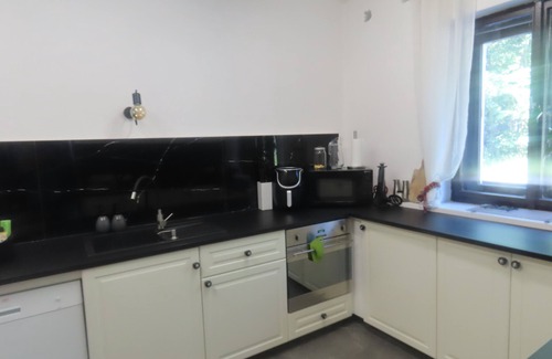 Benecko House | Fully equipped spacious 5-bedroom house with Jacuzzi, Sauna, WiFi in Krkonose.
