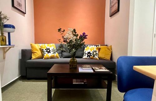 Quartier de la Chapelle Apartment | Fully equipped Studio at 3 mins from metro