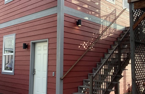 Riverfront House | Fully Furnished 2 Bedroom 2 Bath Stylish Home centrally located in Missoula MT.