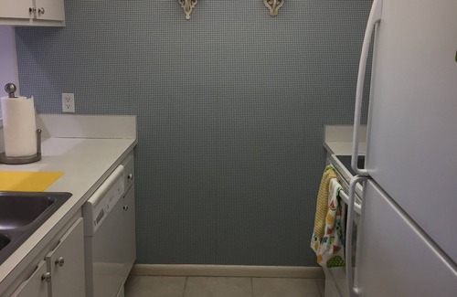 Stuart Condo | Fully furnished first floor condo steps from the beach!