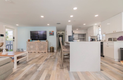 Cross Key Waterways House | Fully Remodeled Spacious 3/2.5 waterfront Key Largo home with dock & boat lift