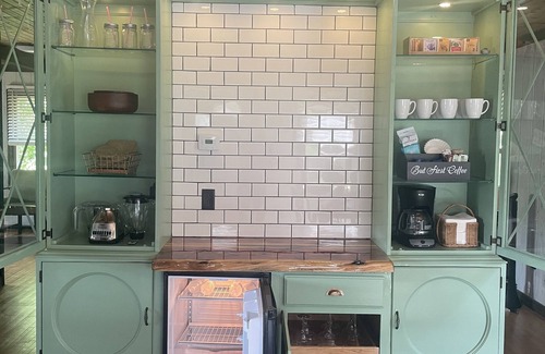 Mauston Cottage | Fully Remodeled Two-Bedroom Cabin on the River