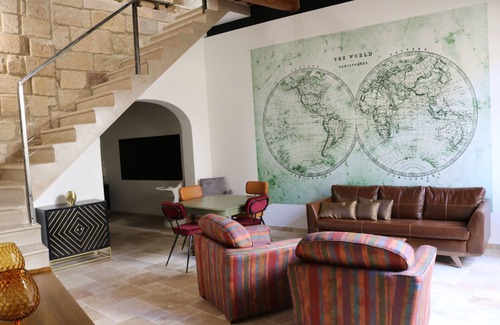 Aimargues House | Fully renovated character house in the heart of the village