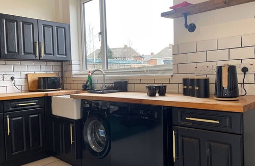 Durham Apartment | Fully Serviced Three Bed House in Durham