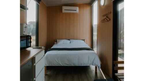 Fuxing House | Fulu Dragon Boat Camping House 1 by Tiny Away